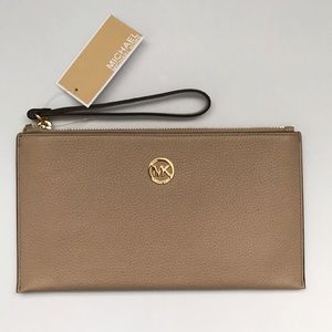 Michael Kors Wristlet